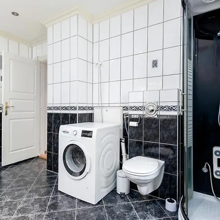 Apartment 3 Bedroom Aalesund Sentrum Borgundvegen Alesund