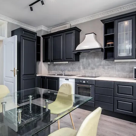 Apartment 3 Bedroom Aalesund Sentrum Borgundvegen